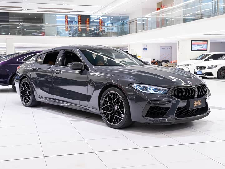 BMW M8, 2022 — фото 3 из 9