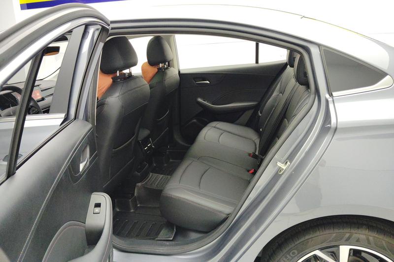 Roewe i5, 2024 — фото 12 из 12