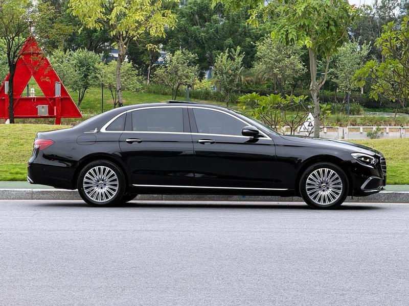 Mercedes-Benz E-Class, 2022 — фото 8 из 12