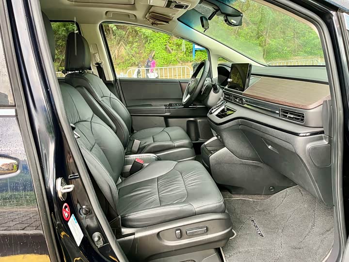 Honda Odyssey, 2022 — фото 8 из 9