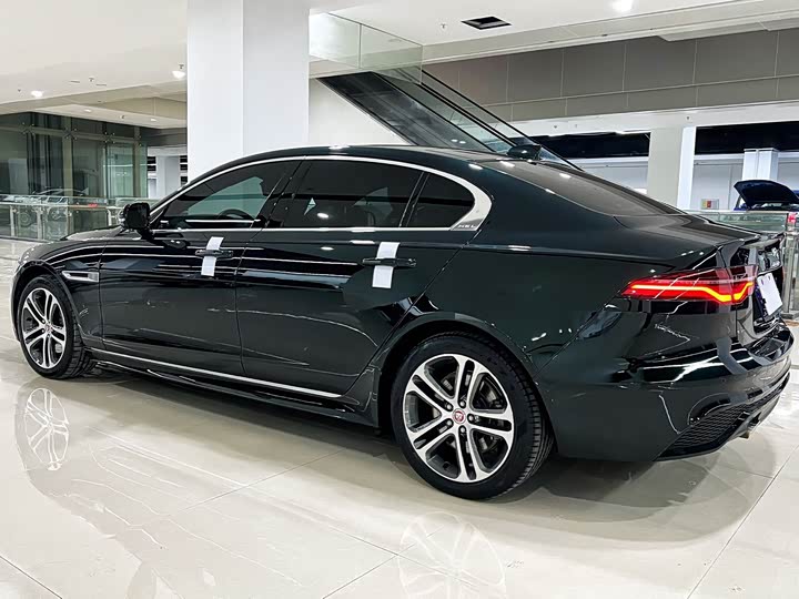 Jaguar XE L, 2023 — фото 5 из 9