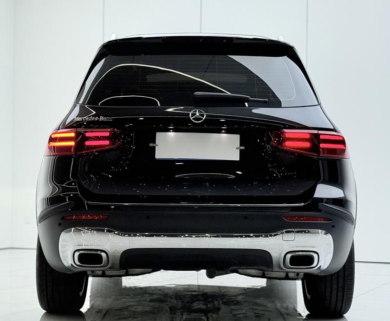 Mercedes-Benz GLB-Class, 2024 — фото 4 из 8