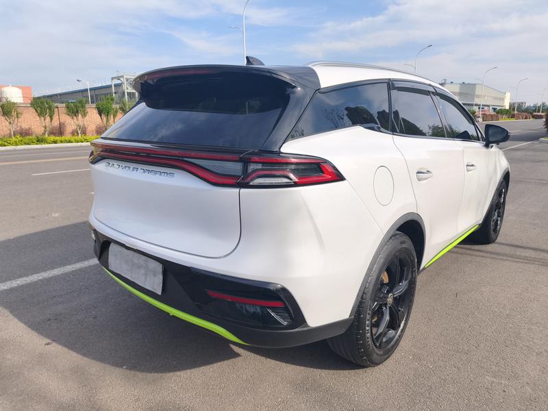 BYD Tang Hybrid/EV, 2022 — фото 7 из 12
