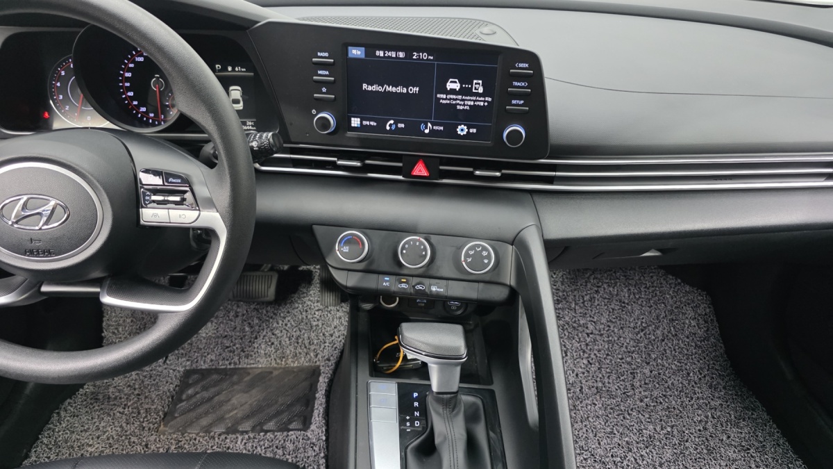 Hyundai Avante, 2022 — фото 9 из 12
