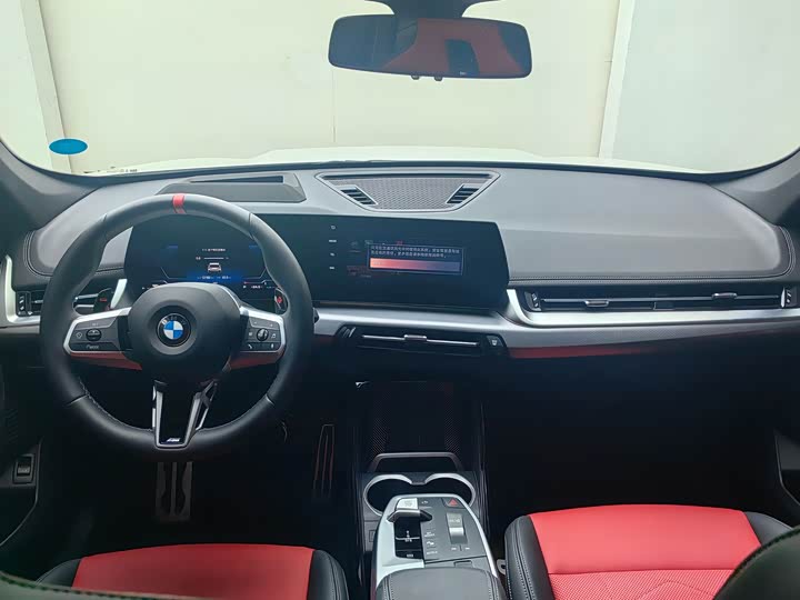 BMW X1, 2025 — фото 7 из 9