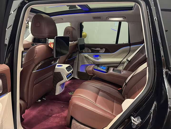 Mercedes-Benz Maybach GLS, 2022 — фото 4 из 9