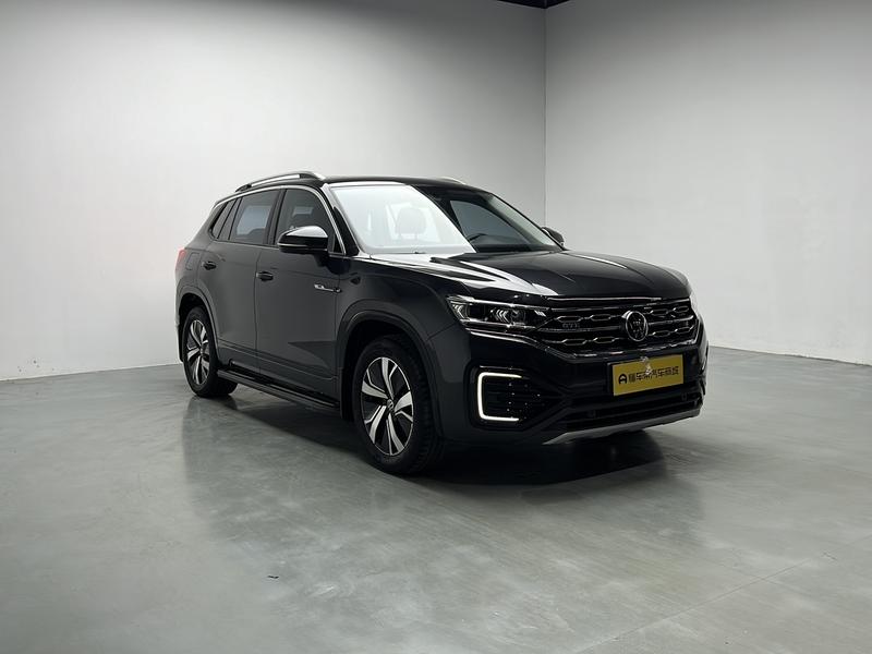 Volkswagen Tayron GTE Hybrid, 2021 — фото 3 из 12
