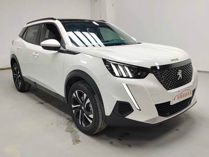Peugeot 2008, 2022 — фото 3 из 9