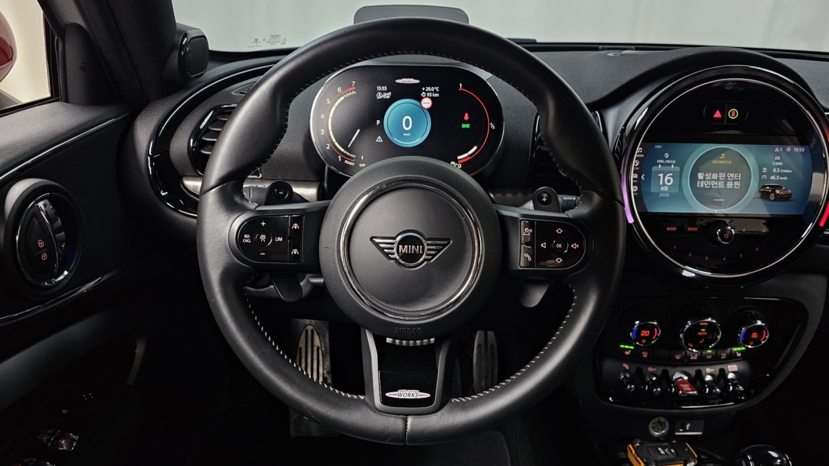 Mini Clubman, 2022 — фото 12 из 12