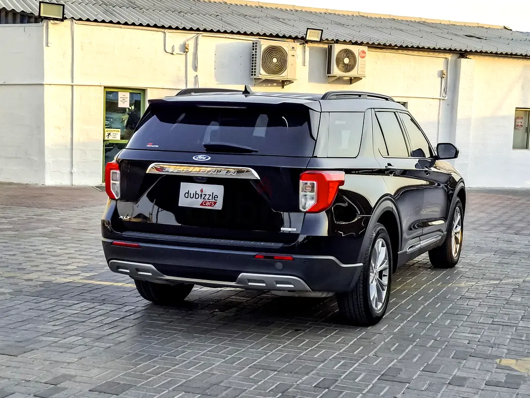 Ford Explorer, 2023 — фото 6 из 10
