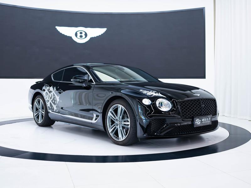 Bentley Continental GT, 2023 — фото 3 из 12