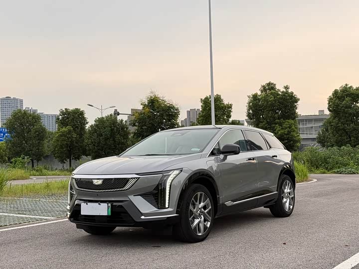 Cadillac Optiq, 2024 — купить в Курске под ключ