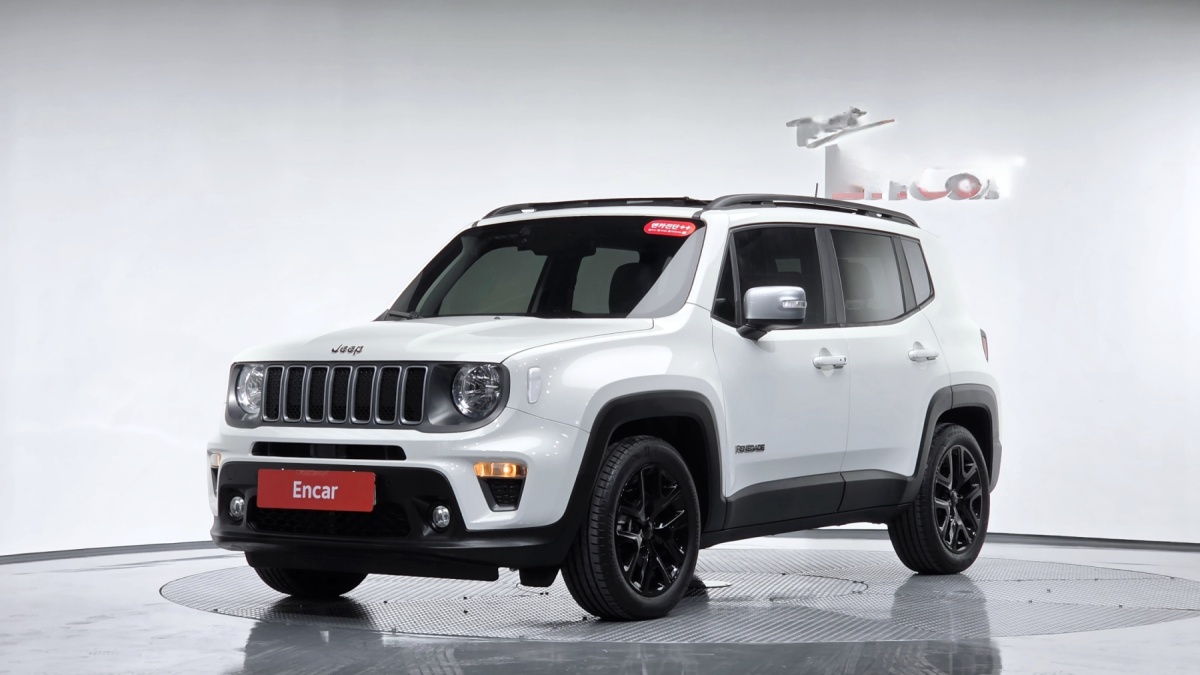Jeep Renegade, 2022 — фото 10 из 12
