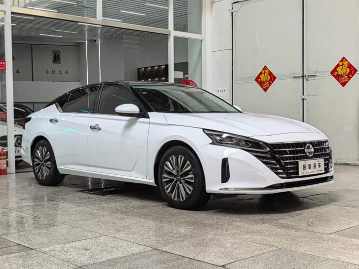 Nissan Teana, 2025 — фото 3 из 9