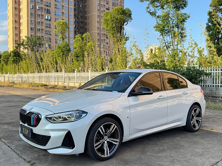 BMW 1 Series, 2022 — купить в Твери под ключ