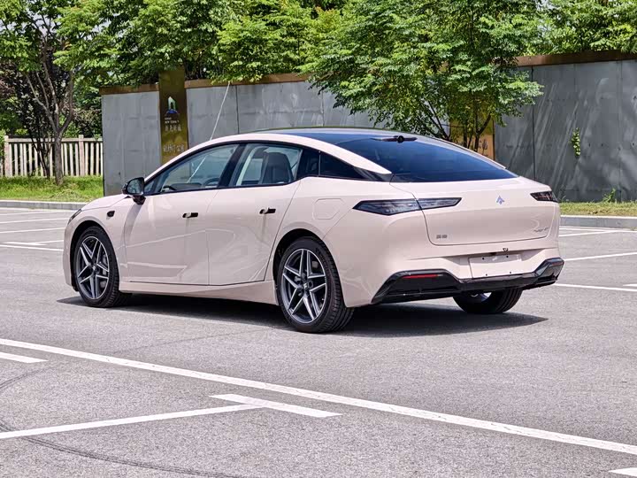 GAC Hyptec GT, 2026 — фото 6 из 9