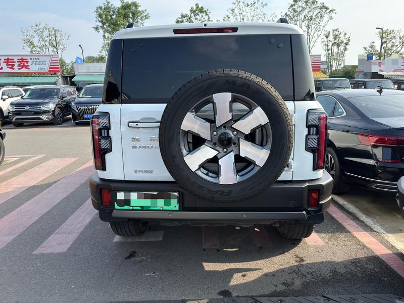 BAIC Beijing BJ40 Hybrid, 2025 — фото 5 из 12