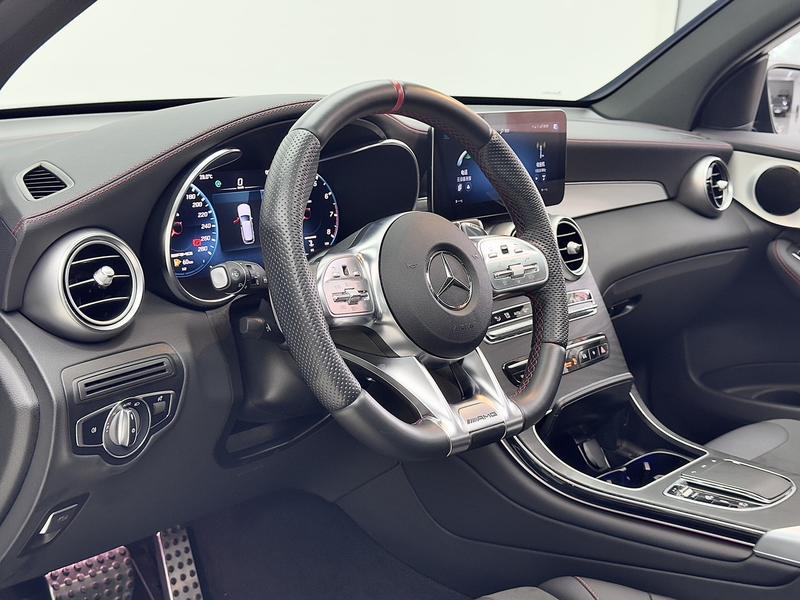 Mercedes-Benz GLC-Class AMG, 2022 — фото 9 из 12