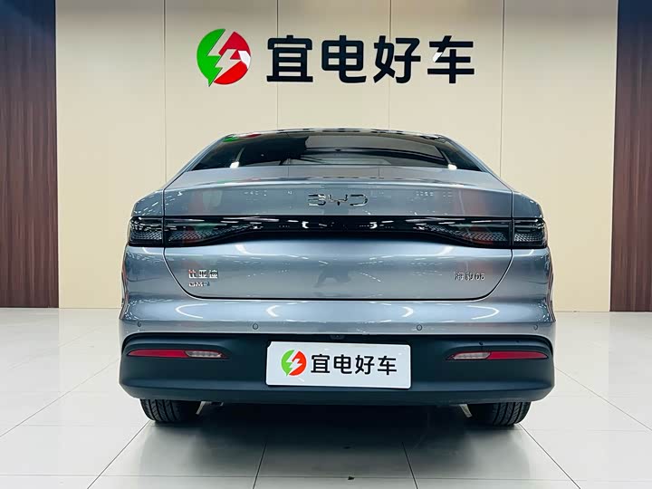 BYD Seal 05 DM-i Hybrid, 2025 — фото 6 из 9