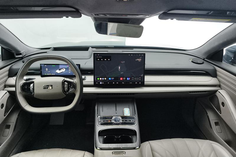 Geely Galaxy Starshine 8 EM-i, 2024 — фото 8 из 12