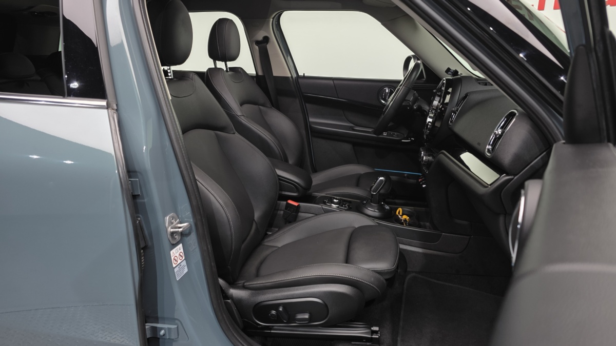 Mini Countryman, 2023 — фото 10 из 12