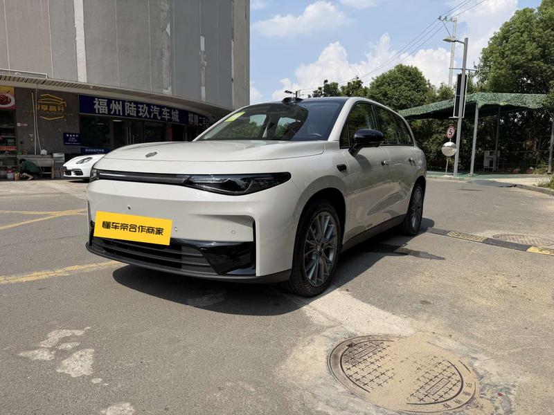 Leapmotor C10, 2025 — купить в Санкт-Петербурге под ключ