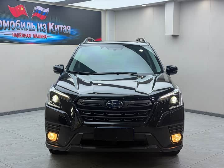 Subaru Forester, 2022 — фото 2 из 9