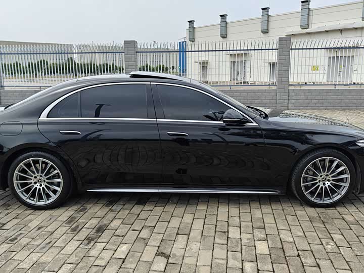 Mercedes-Benz S-Class, 2023 — фото 7 из 9