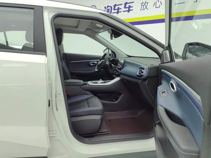 GAC Trumpchi GS3, 2024 — фото 8 из 9