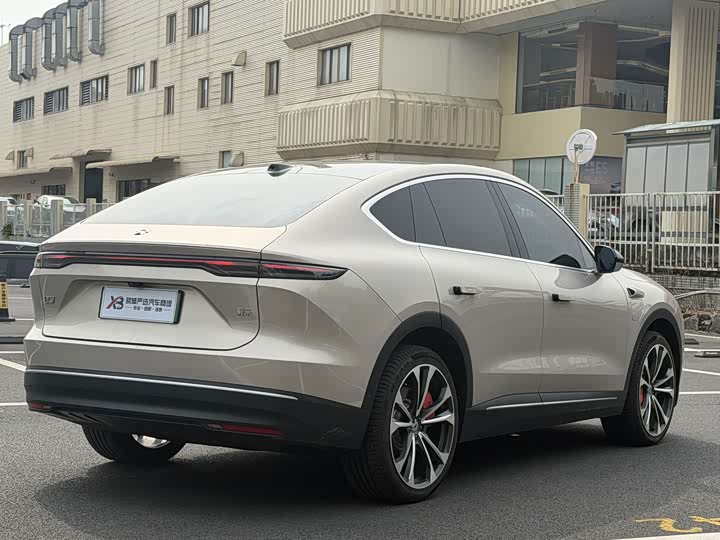 Nio EC7, 2025 — фото 2 из 9