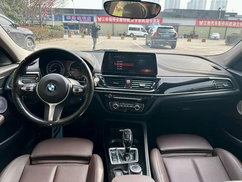 BMW 1 Series, 2022 — фото 7 из 10