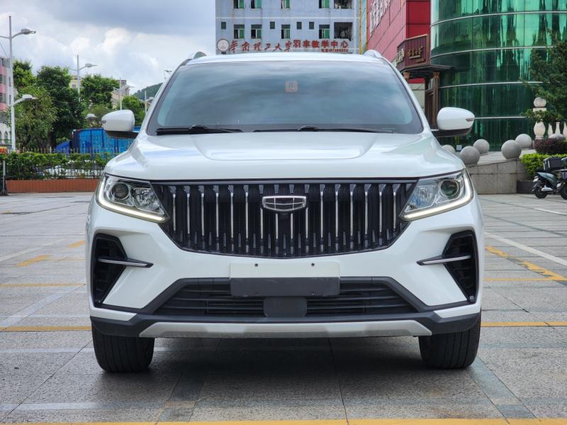 Geely Vision X6, 2023 — фото 2 из 12