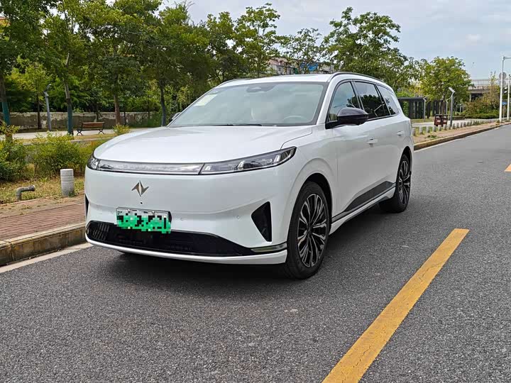 Dongfeng Yipai eπ 008, 2026 — купить в Саратове под ключ