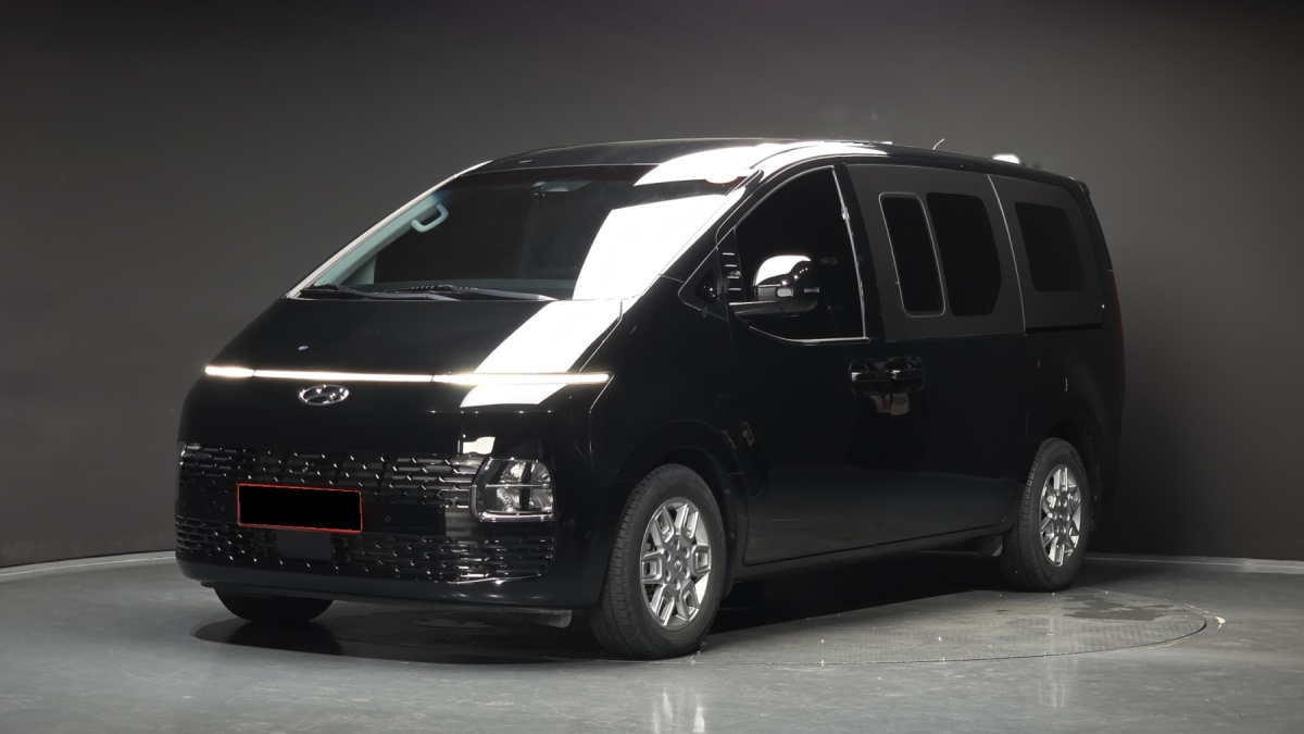 Hyundai Staria, 2022 — купить в Белгороде под ключ