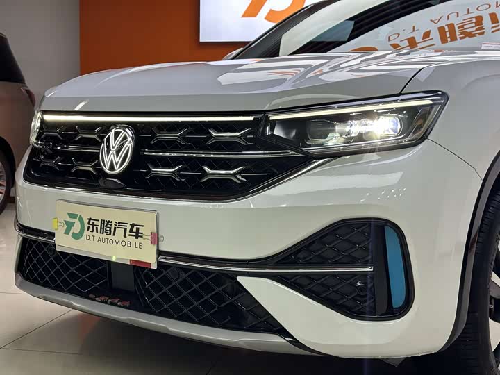Volkswagen Tayron X, 2023 — фото 4 из 9