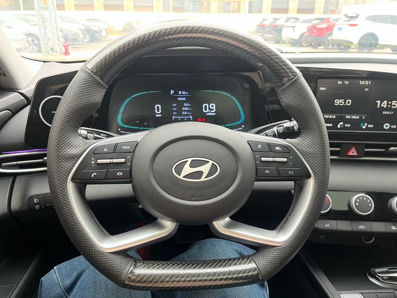 Hyundai Elantra N line, 2023 — фото 10 из 12