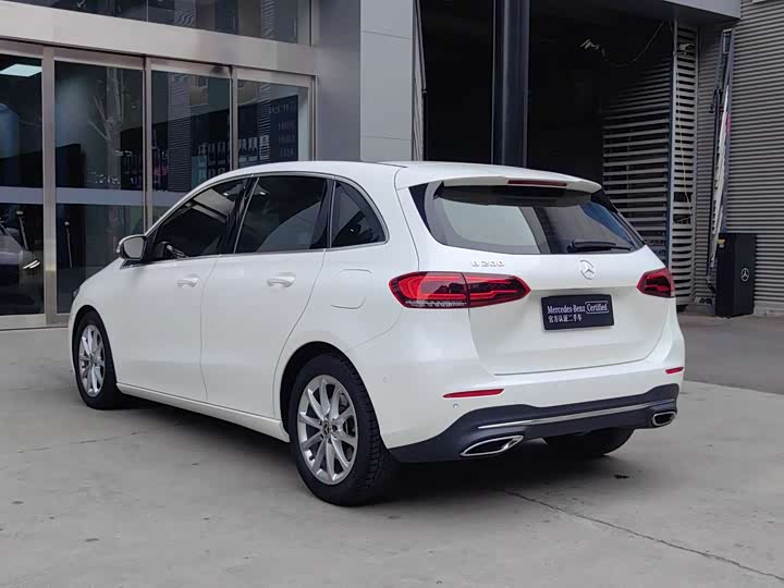 Mercedes-Benz B-Class, 2022 — фото 5 из 9