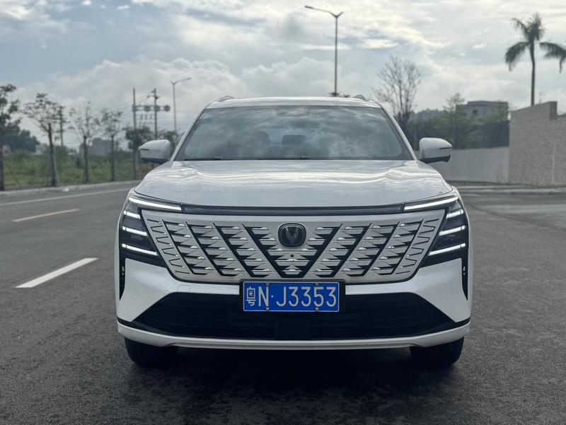 Changan CS75 Plus, 2026 — фото 2 из 9
