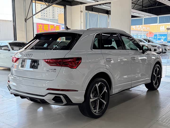 Audi Q3, 2025 — фото 4 из 9
