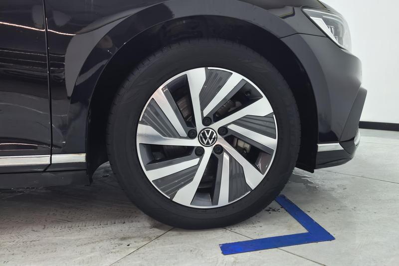 Volkswagen Magotan GTE Hybrid, 2022 — фото 6 из 12
