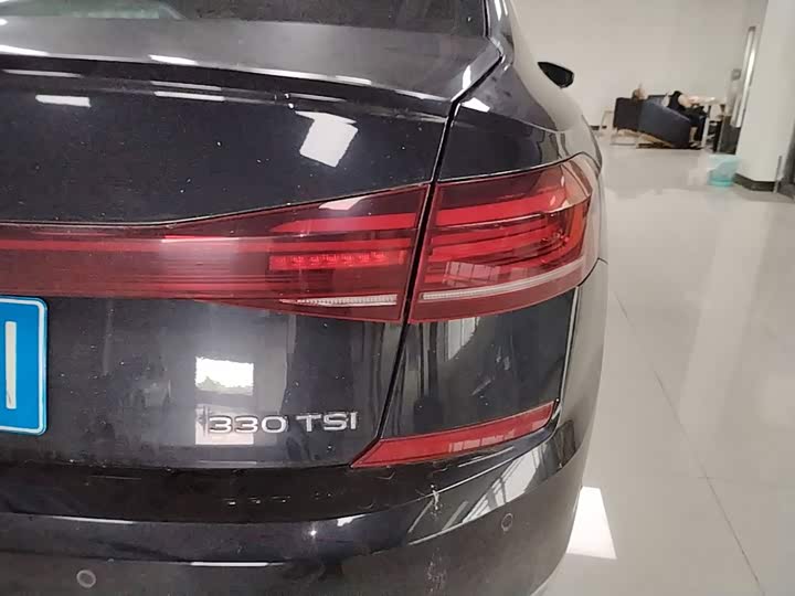 Volkswagen Passat, 2023 — фото 8 из 9