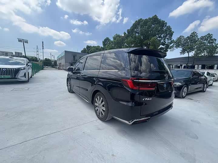 Honda Odyssey, 2024 — фото 8 из 9