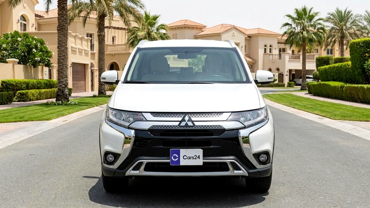Mitsubishi Outlander, 2023 — фото 2 из 10