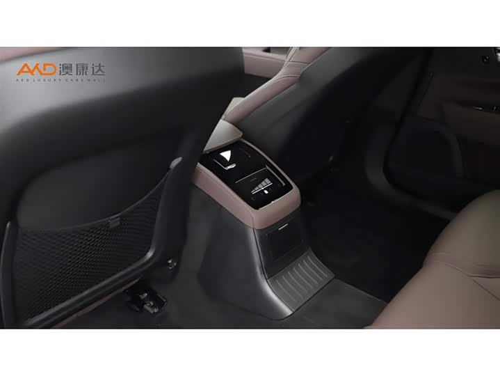 Volvo S90 Hybrid, 2025 — фото 9 из 9