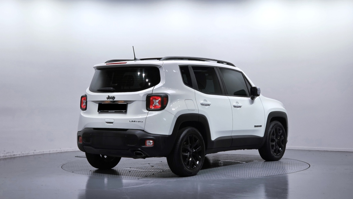 Jeep Renegade, 2022 — фото 2 из 12