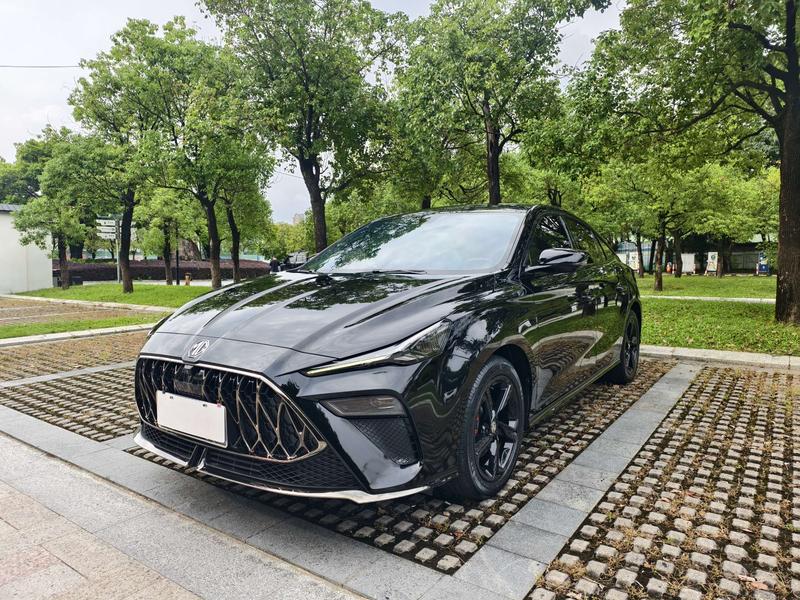 MG Motor 5 Scorpio, 2022 — купить в Оренбурге под ключ