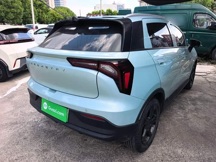 Geely Geometry E Firefly, 2022 — фото 7 из 9