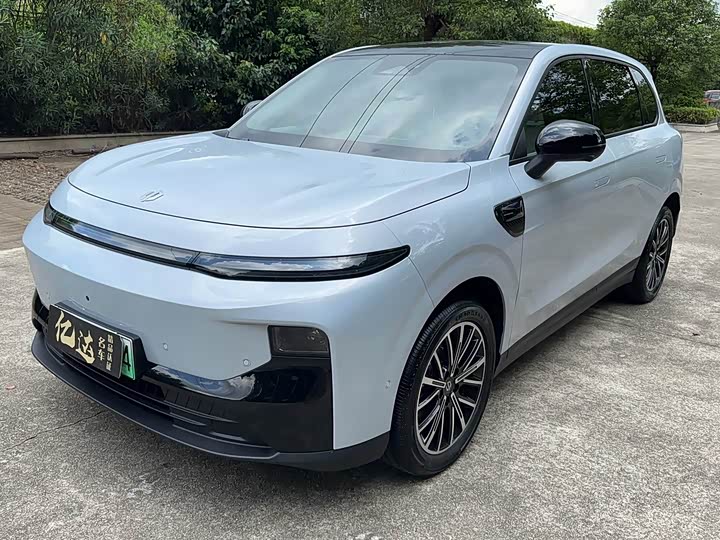 Leapmotor B10, 2025 — фото 3 из 9
