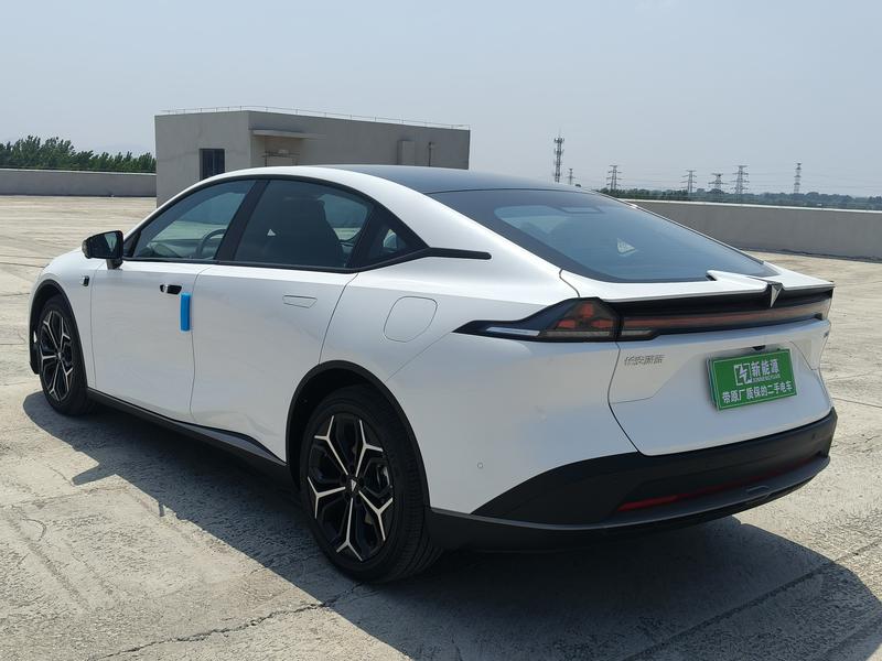 Changan Deepal L07, 2026 — фото 5 из 12
