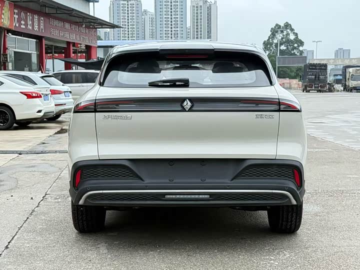 Baojun E6, 2026 — фото 5 из 9